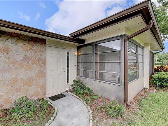 3rd image of 2850 Highlands Blvd APT D
