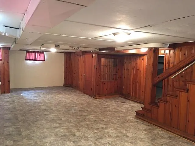 Downstairs Recreation Room