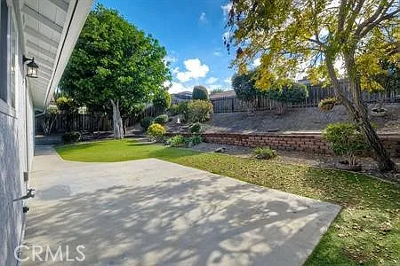 4691 Lofty Grove Dr — Photo 25