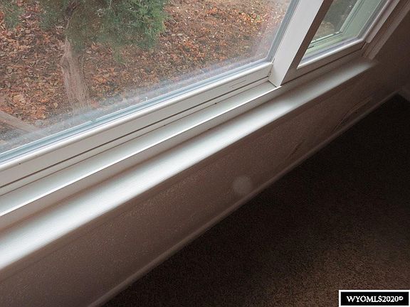 4th image of 302 Antelope Dr