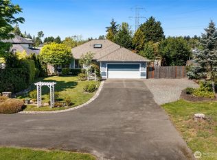 12224 SE 39th St, Bellevue, WA