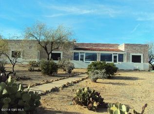 710 W Quail Dr, Green Valley, AZ 85622