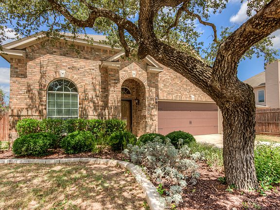 3rd image of 21711 Cahill Oaks