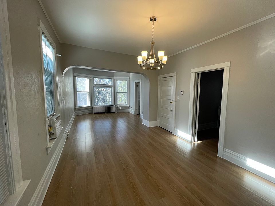 1st image of 4933 N Seeley Ave #2