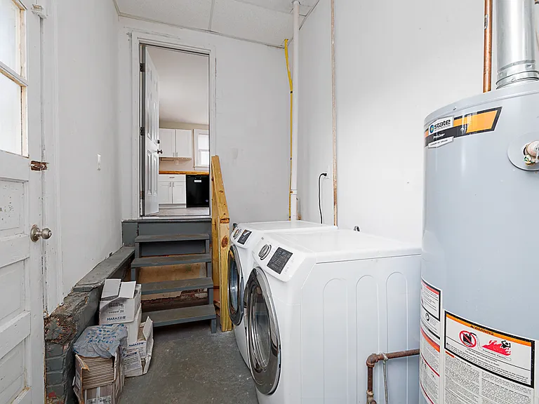 221 Cherry St #1 — Photo 28