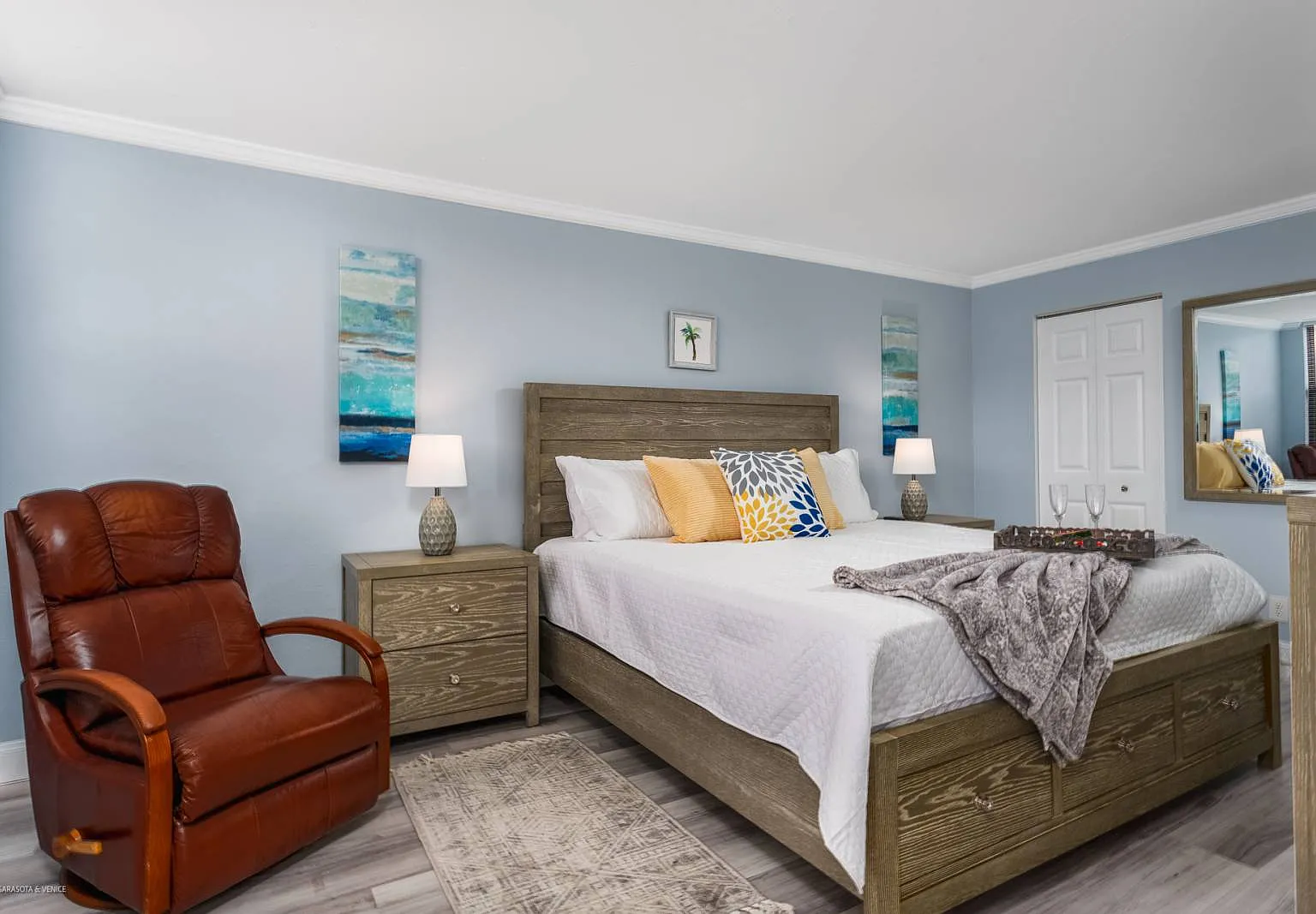 2 bed, 1152 sqft, $4,500 — Photo 3