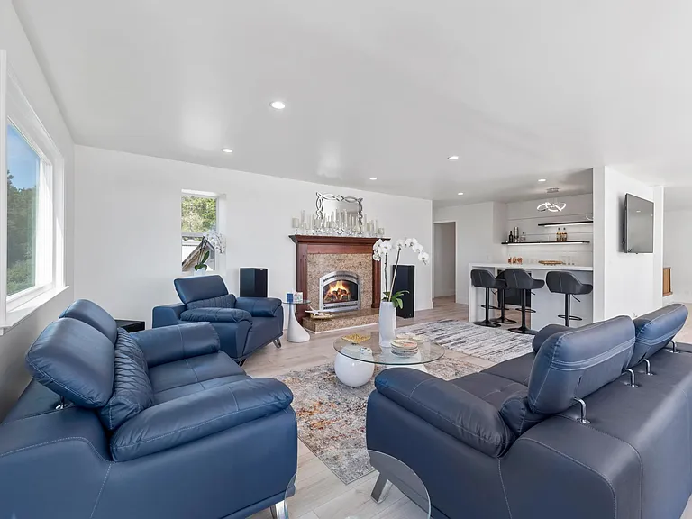 763 El Granada Blvd — Photo 16
