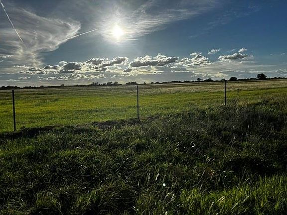 5th image of N 1260th Rd