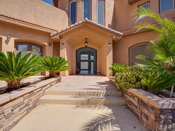 3034 Mountain View Dr, Escondido, CA 92027
