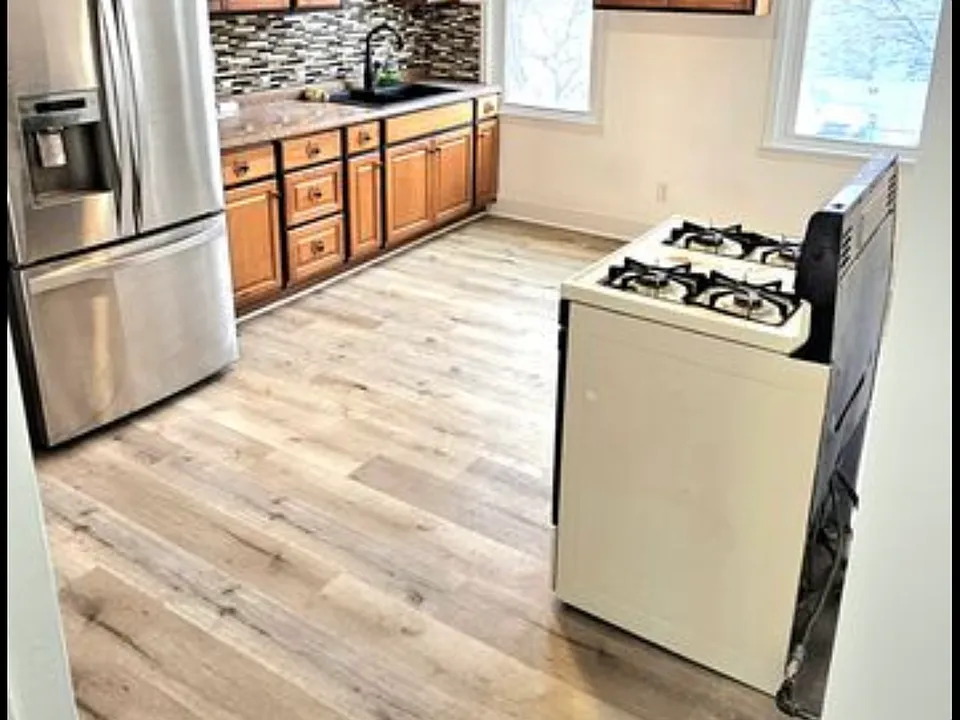 272 Butler St #1
