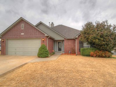 5134 S Redbud Dr W, Sand Springs, OK, 74063