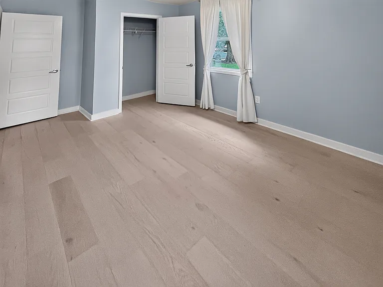 1102 N 15th St — Photo 13