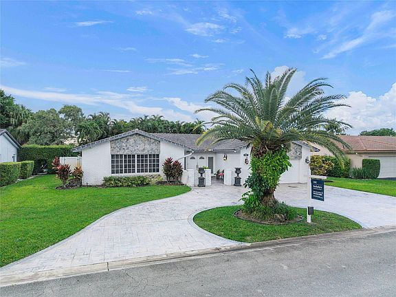 2nd image of 8541 NW 20th Court