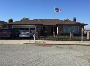 990 Plum Ct, Hollister, CA