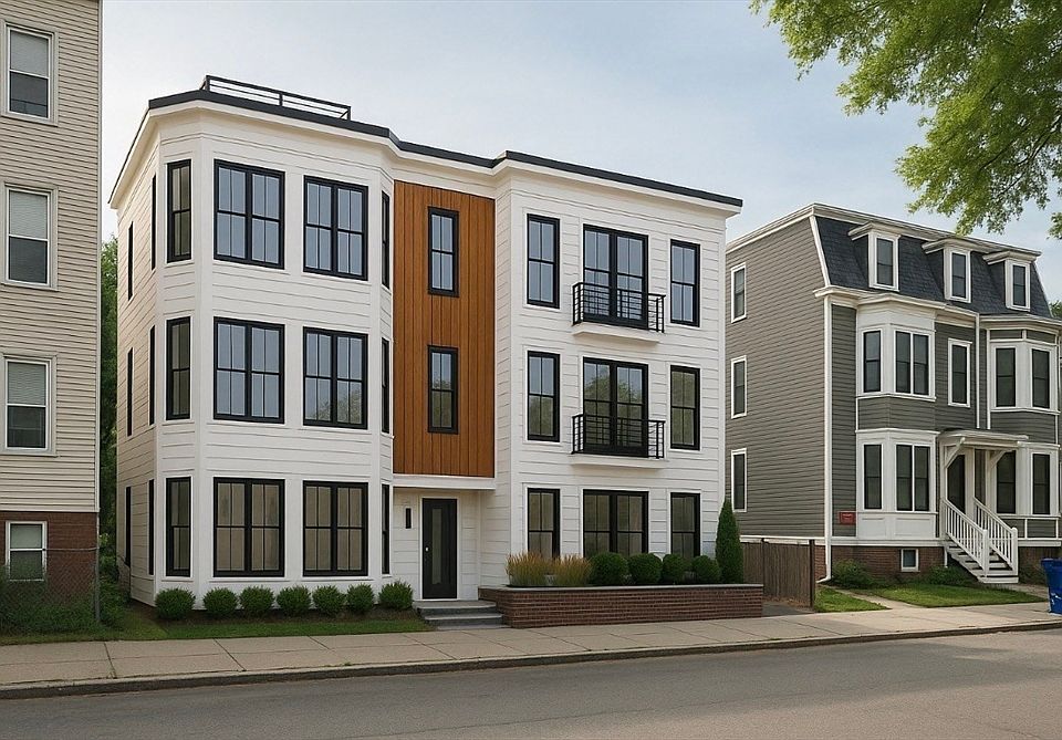 1st image of 55 Lexington St #3