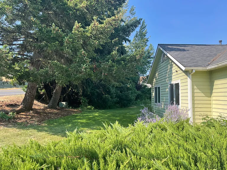1055 Indian Creek Rd — Photo 21