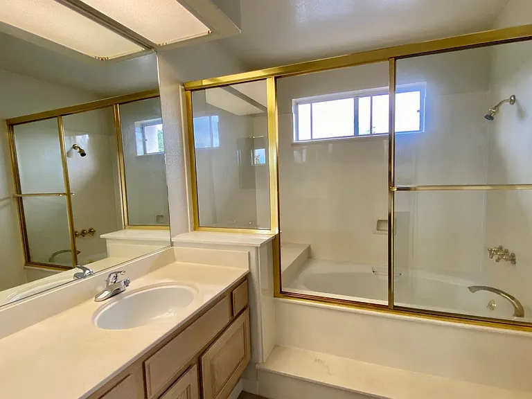 115 Keil Bay — Photo 29