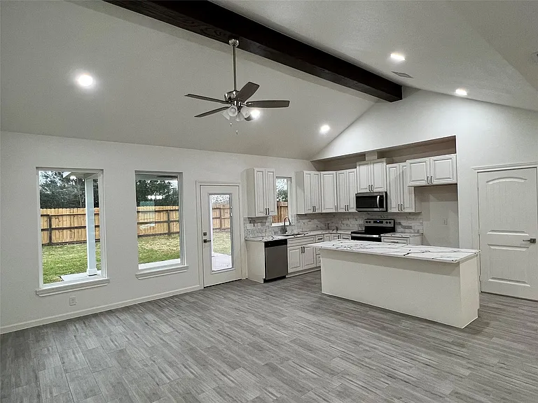 24006 Jumping Jay Ln — Photo 2