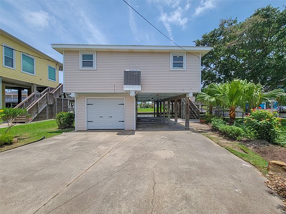 2nd image of 16704 Curlew Rd