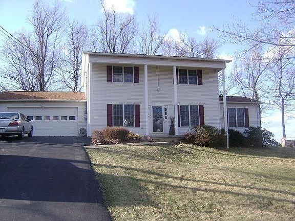 3rd image of 504 Jamescrest Dr