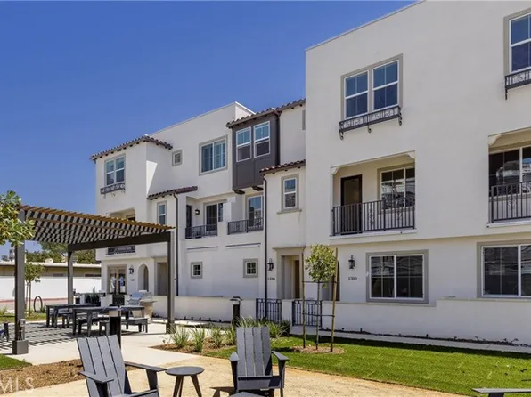 1310 Cantada Ct, El Cajon, CA 92019