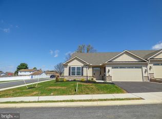 616 Bluff Stone Dr, York, PA