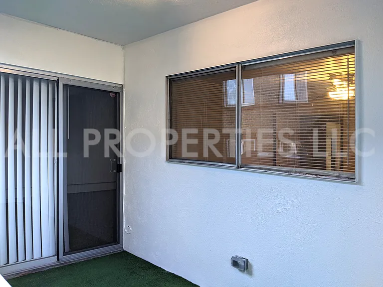 1200 N Emerson St #204 — Photo 20