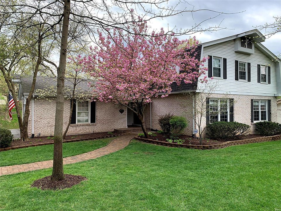 2nd image of 12196 Royal Valley Dr