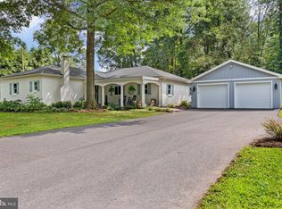 625 Bachmanville Rd, Hershey, PA 17033