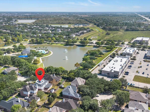 5724 Shady Hollow Ct, Rosharon, TX 77583
