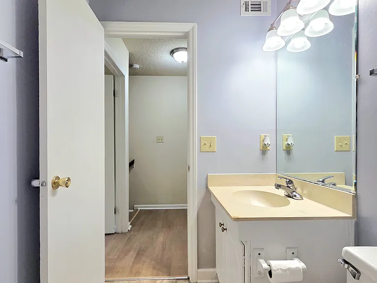 222 Northpoint Ave #H — Photo 21