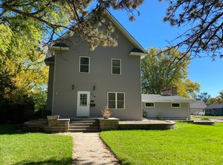 918 Court Merrill St, Mitchell, SD 57301