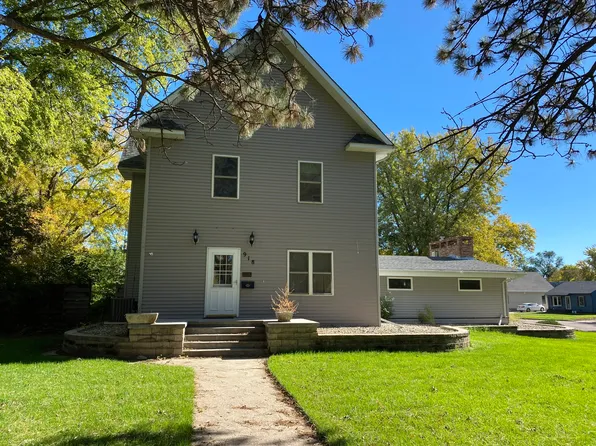 918 Court Merrill St, Mitchell, SD 57301