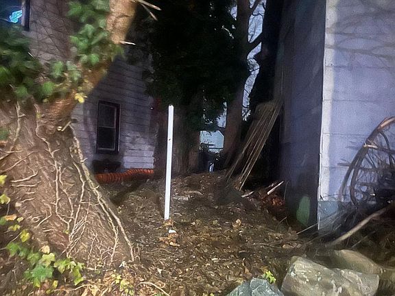4th image of 4817 Little Neck Pkwy