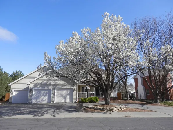 505 W 39th St, Hays, KS 67601