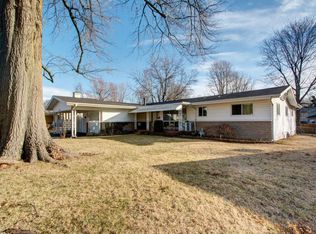 2632 S Wallis Smith Blvd, Springfield, MO 65804