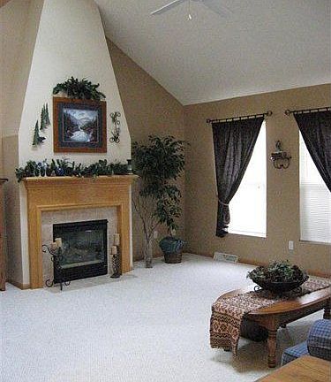 5th image of 1035 Saint Michaels Way #28