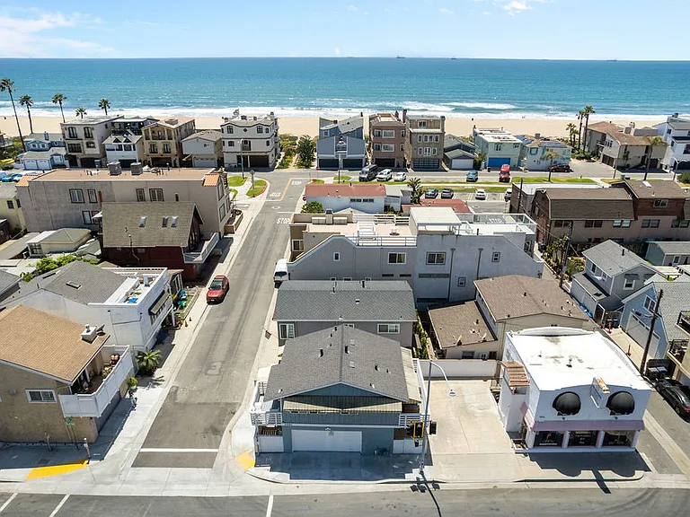 17061 Pacific Coast Hwy — Photo 10