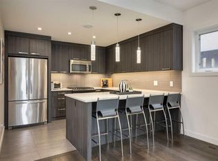 1812 N Kensington Rd NW #2, Calgary, AB T2N3P8