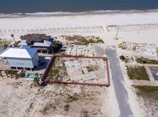 107 29th St, Mexico Beach, FL 32456