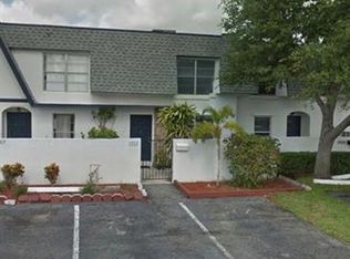 3913 SW 67th Ter, Davie, FL 33314