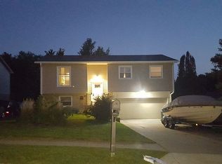 9409 Camden Ave, Omaha, NE 68134