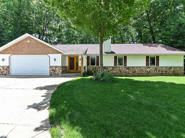 27151 Ridgewood TRAIL, Waterford, WI 53185