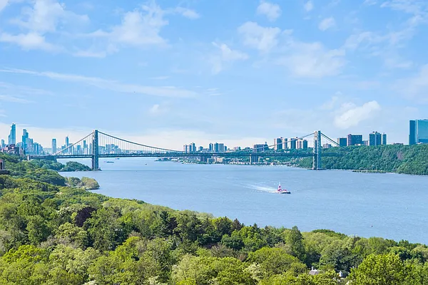 Sold by Compass | media 15