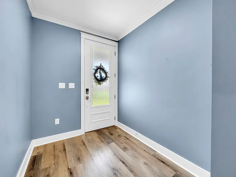 364 Carson Oaks Ln — Photo 4