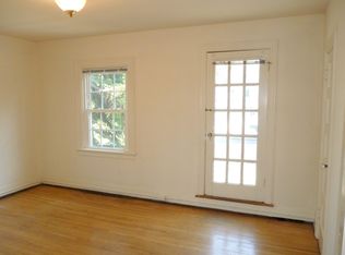 Raleigh Court, Charlottesville, VA 22903