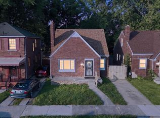 5566 Lakepointe St, Detroit, MI 48224
