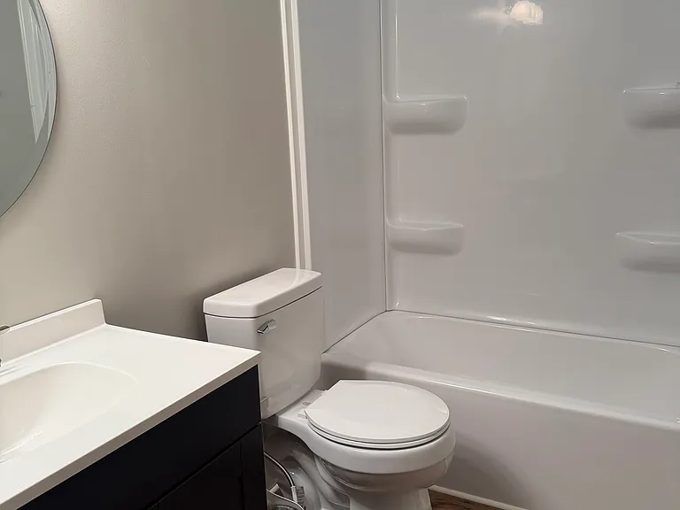 204 Aspen Dr — Photo 5