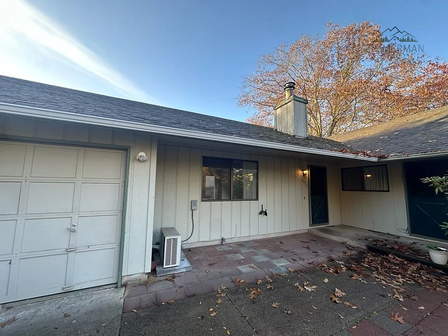 4030 & 4040 Jessen Drive — Photo 1