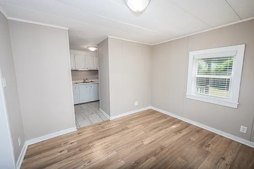 176 W Pine St — Photo 9